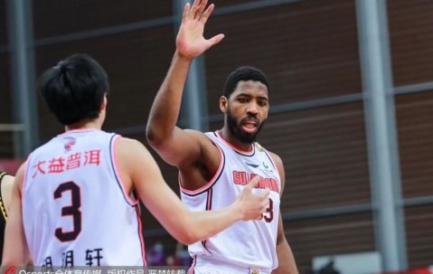 百家乐玩法-辽宁本土球员亮相华南虎再获胜利