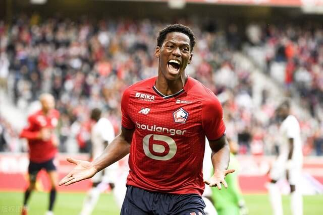 日内瓦凯旋,法甲卫冕冠军硬仗不可少(蝉联冠军厉害还是卫冕冠军厉害) 日内瓦凯旋,法甲卫冕冠军硬仗不可少(蝉联冠军厉害还是卫冕冠军厉害)