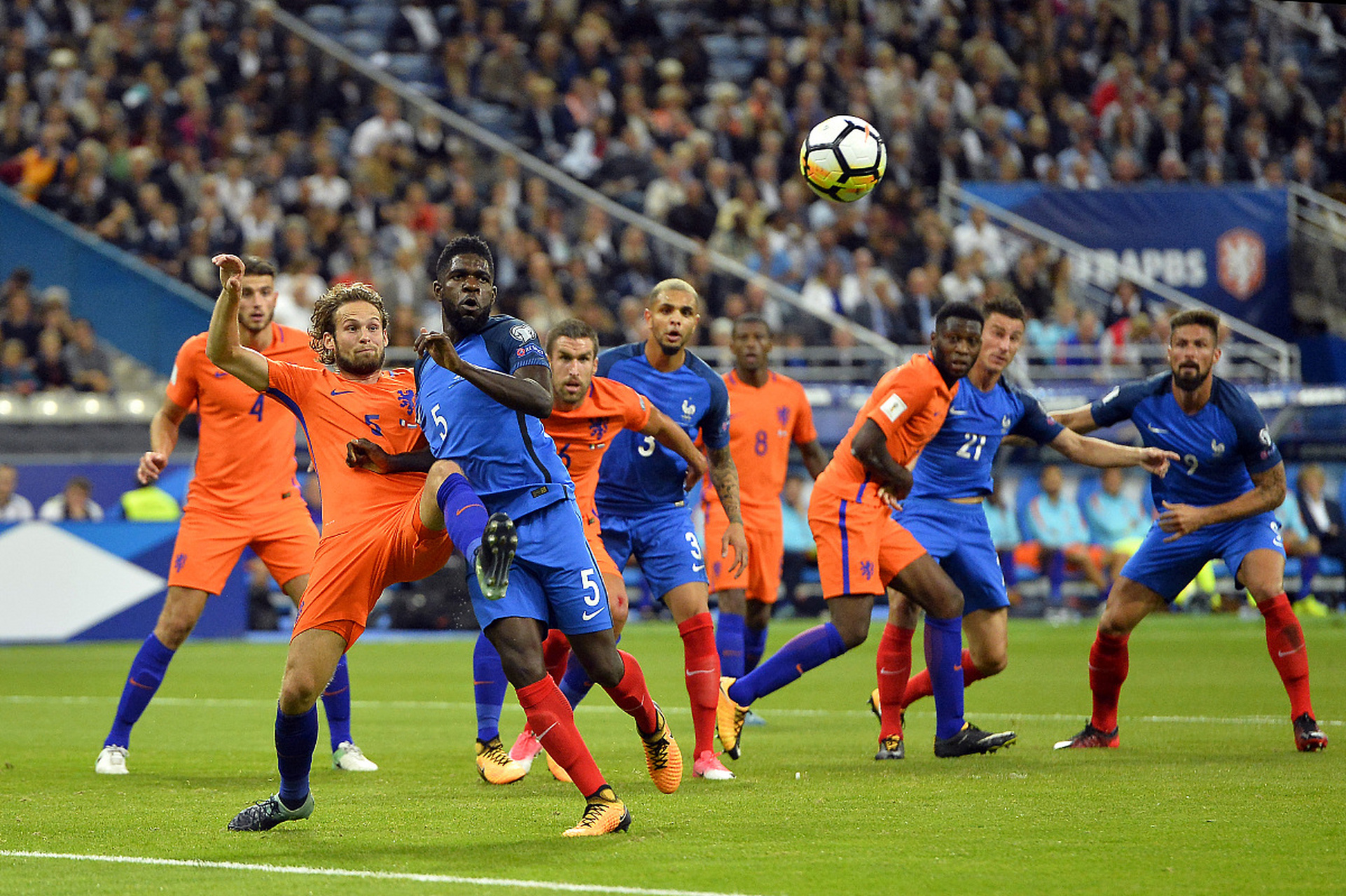 关于欧预赛比赛战火重燃强队争霸冠军荣誉的信息 关于欧预赛比赛战火重燃强队争霸冠军荣誉的信息