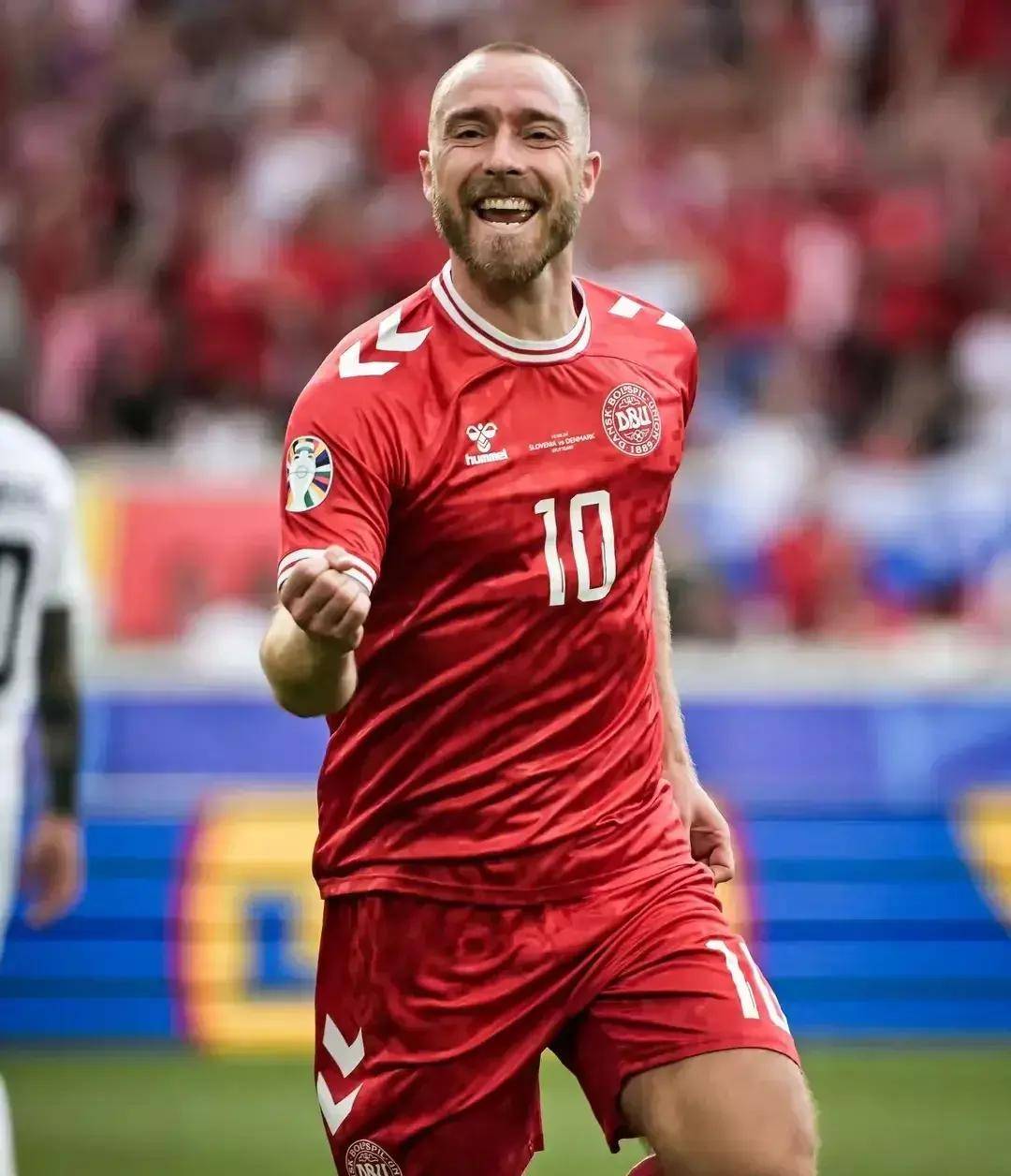 英格兰队备战丹麦，球员健康状况不容忽视的简单介绍